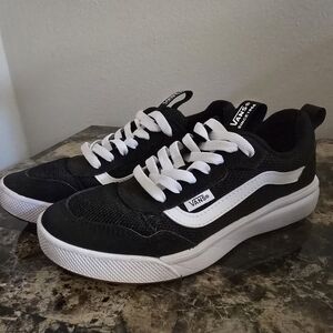 Vans Range EXP Sneakers | sz 5.5